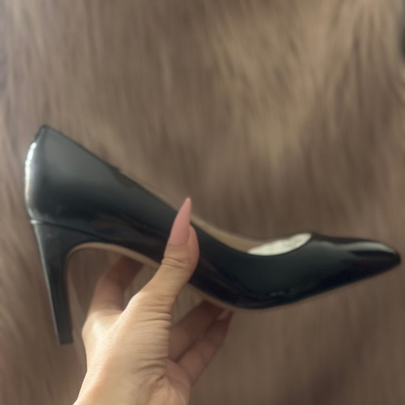 Sam Edelman size 6w patent leather pump: approx 3 in. New with box - Picture 4 of 9